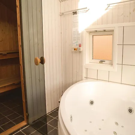 Holiday Sovej Iv Denmark بيت للعطل